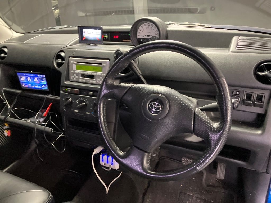 2002 Toyota bB SX version auction photo 3