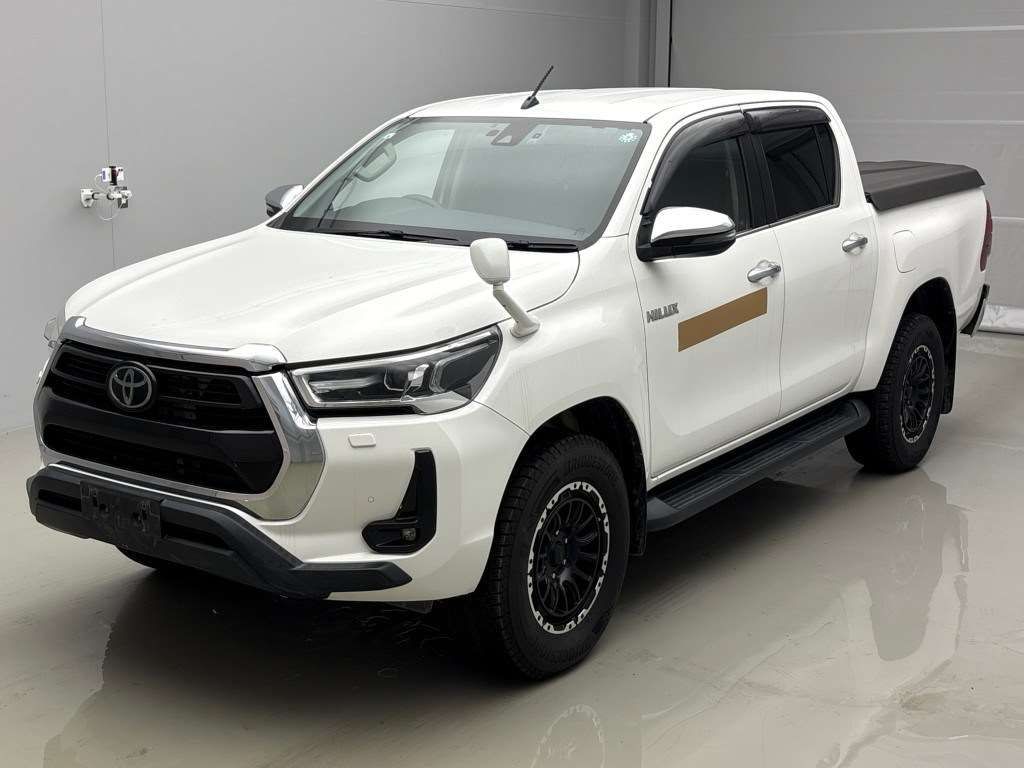 Japan Auction Vehicles 4 2021 Toyota Hilux Z 4WD auction photo