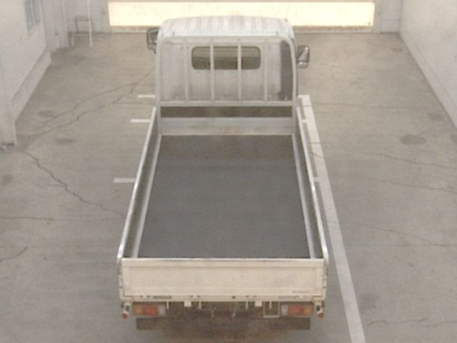 2020 Toyota Dyna Flatbed auction photo 3