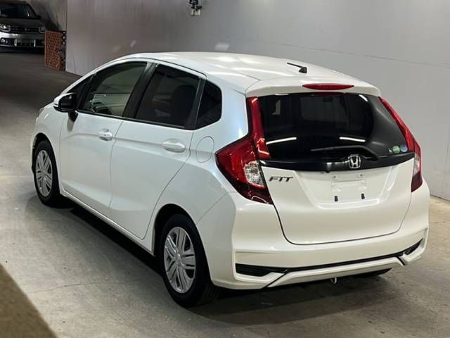 2017 Honda Fit 13G・F auction photo 3