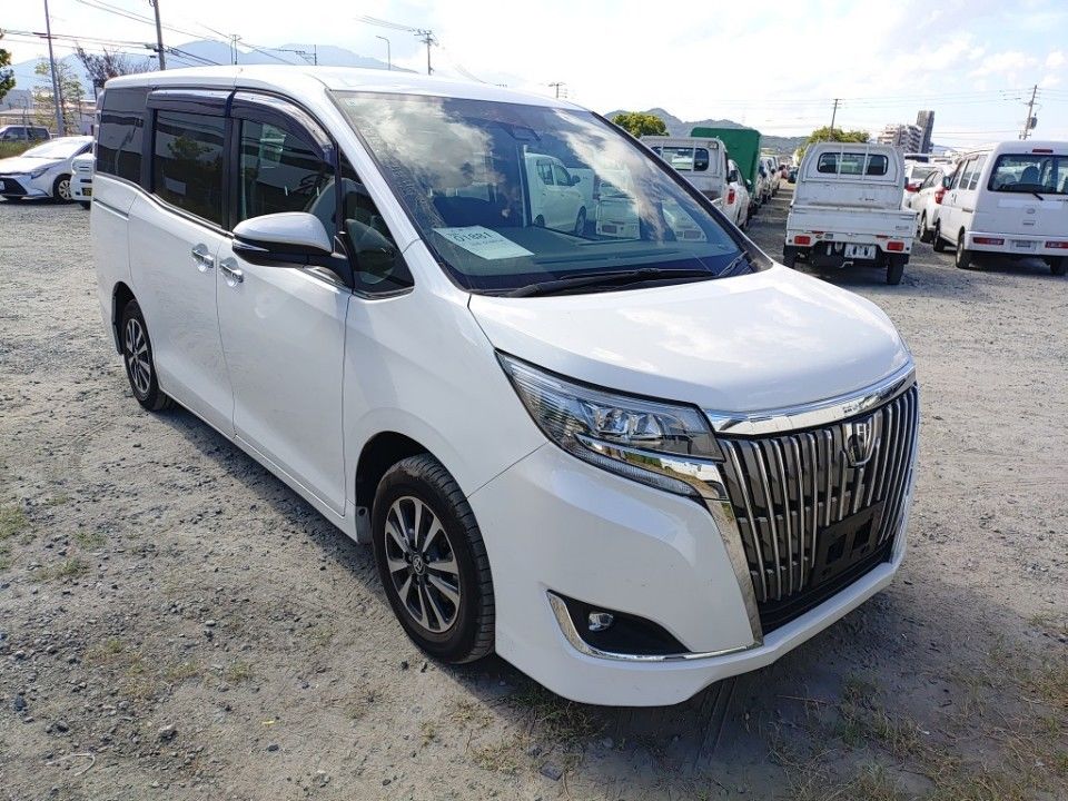 2019 Toyota Esquire auction photo 4