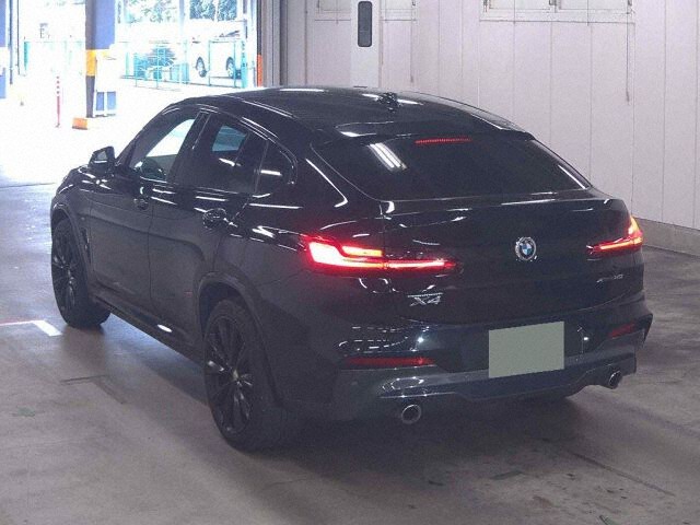 2020 BMW X4 XDRIV30I Mスポ 4WD auction photo 2