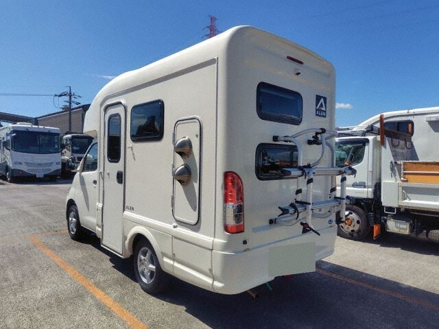 2024 Mazda ボンゴトラック camping auction photo 2