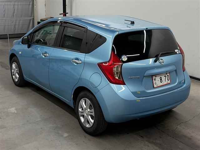 2013 Nissan Note メダリスト auction photo 2