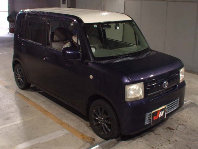 2013 Toyota Pixis Space L Japan auction vehicle