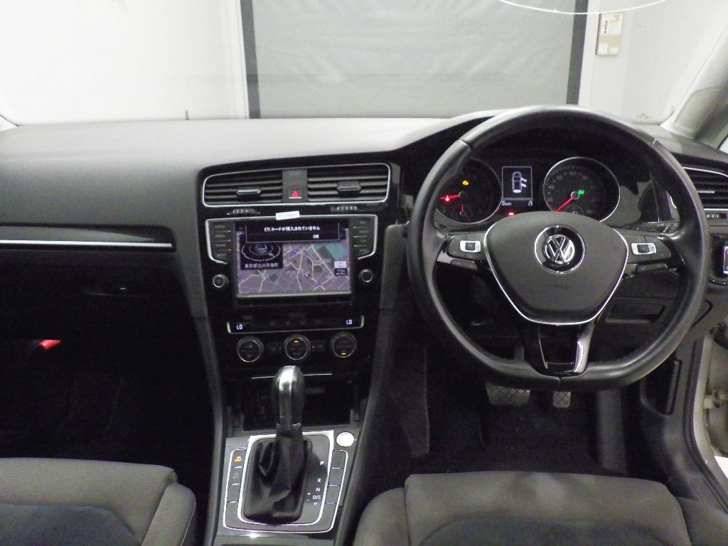 2015 Volkswagen ゴルフ 5HB TSIハイラインBMT auction photo 3