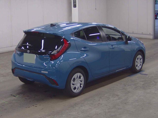 2026 Toyota Aqua G auction photo 5