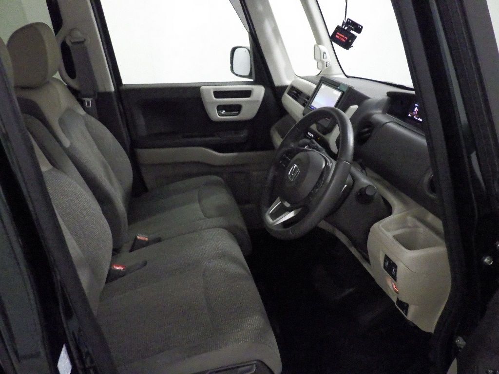 2020 Honda N-BOX 4WD G Lターボホンダセンシング auction photo 6