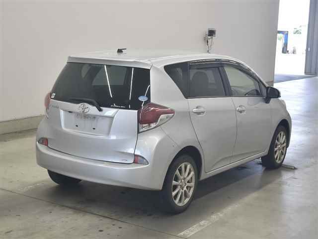 2014 Toyota Ractis G auction photo 5