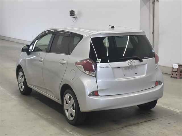 2014 Toyota Ractis G auction photo 2