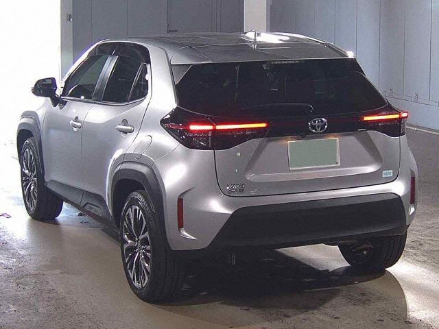 2021 Toyota Yaris Cross Z auction photo 2