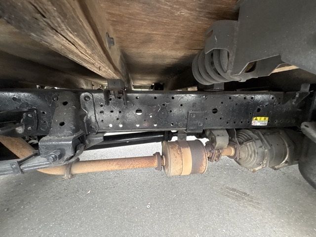 2006 Isuzu Elf ヒラ PG auction photo 17