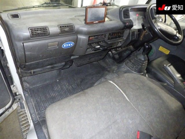 2004 Isuzu ダンプ 2t auction photo 3