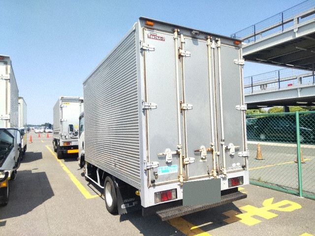 2017 Isuzu Elf Panel van auction photo 2
