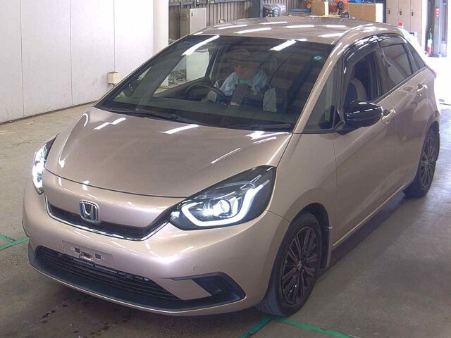 2021 Honda Fit EHEVホームメゾン auction photo 4