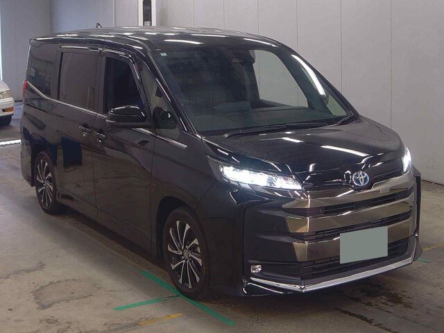 2024 Toyota Noah ハイブリッドS-Z Japan auction vehicle