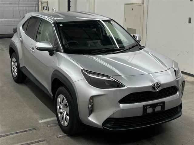2023 Toyota Yaris Cross X Japan auction vehicle