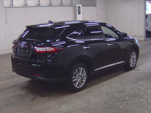 2019 Toyota Harrier premium auction photo 5