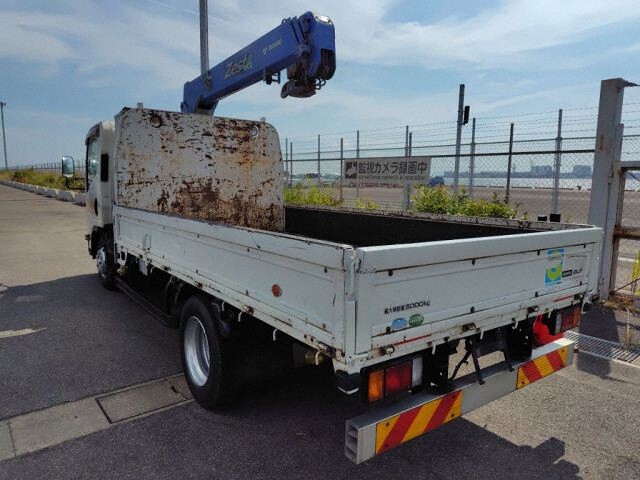 2012 Isuzu Elf クレーン auction photo 2