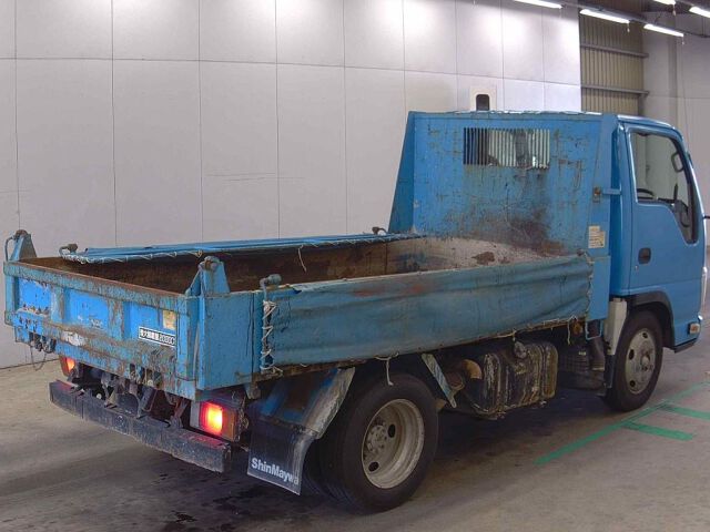 2012 Isuzu Elf dump auction photo 5