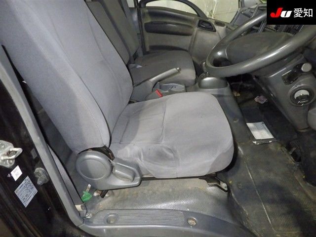 2011 Isuzu エルフ T auction photo 6