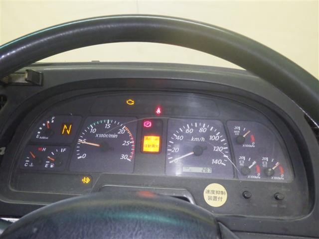 2011 Isuzu 冷蔵・冷凍車 auction photo 6