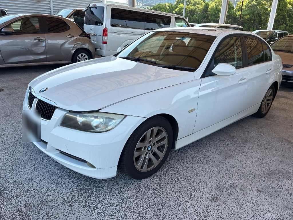 2005 BMW 3 Series 320i Japan auction vehicle