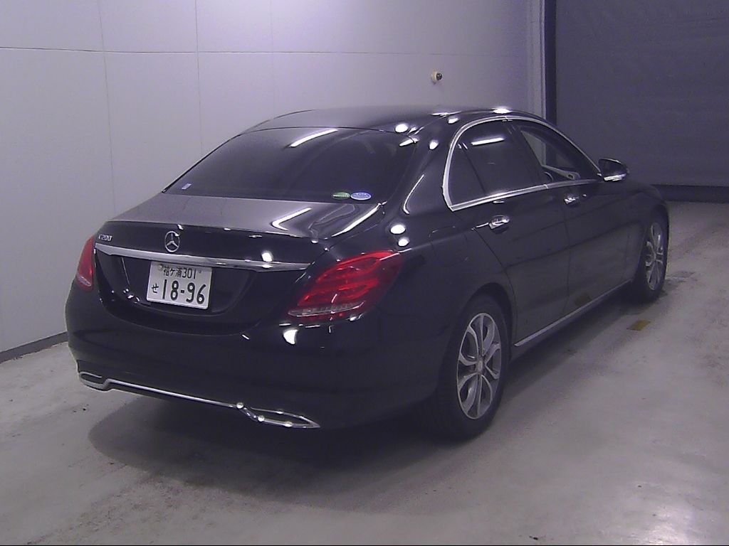 2016 Mercedes-Benz Cクラス SED C200 Avantgarde auction photo 2