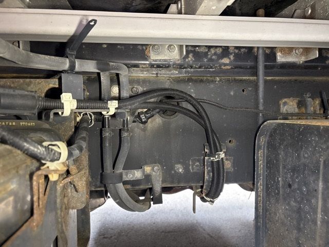 2017 Nissan Diesel クオン Aluminum Wing auction photo 10