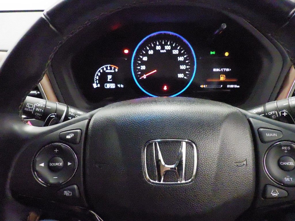 2019 Honda Vezel Touring Honda Sensing auction photo 10