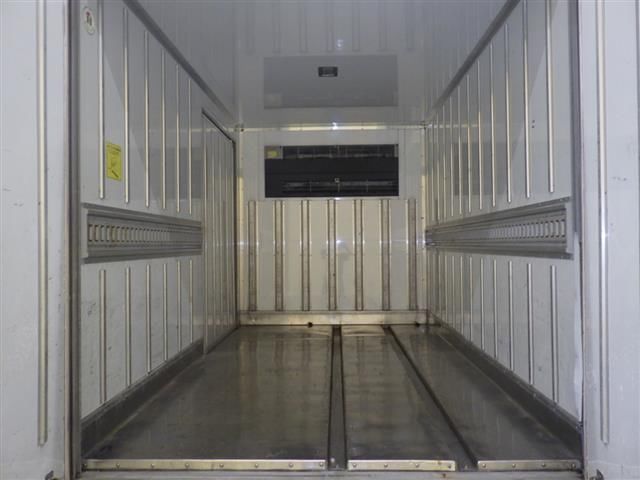 2017 Toyota Dyna 冷蔵・冷凍車 auction photo 4