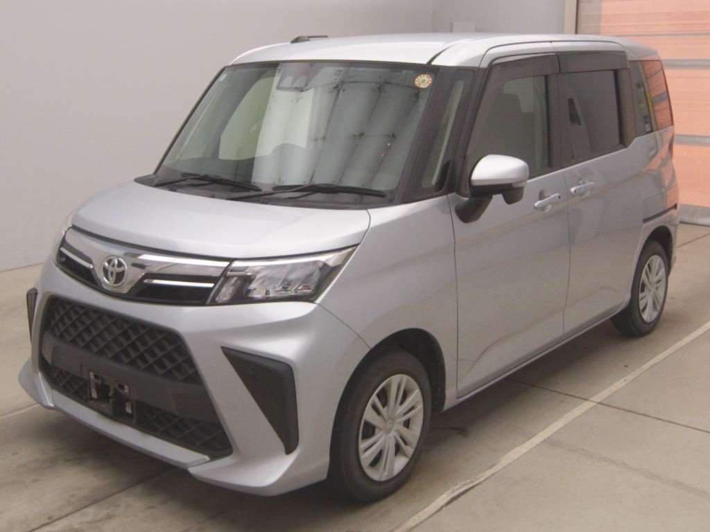 2022 Toyota Roomy G Japan auction vehicle