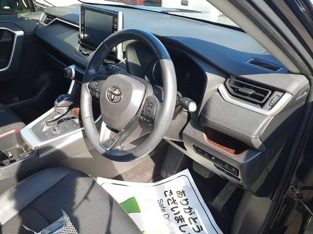 2022 Toyota RAV4 ハイブリッドG 4WD auction photo 9