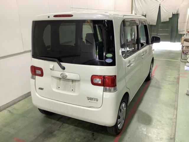 2013 Daihatsu Tanto 4WD X LTD auction photo 2