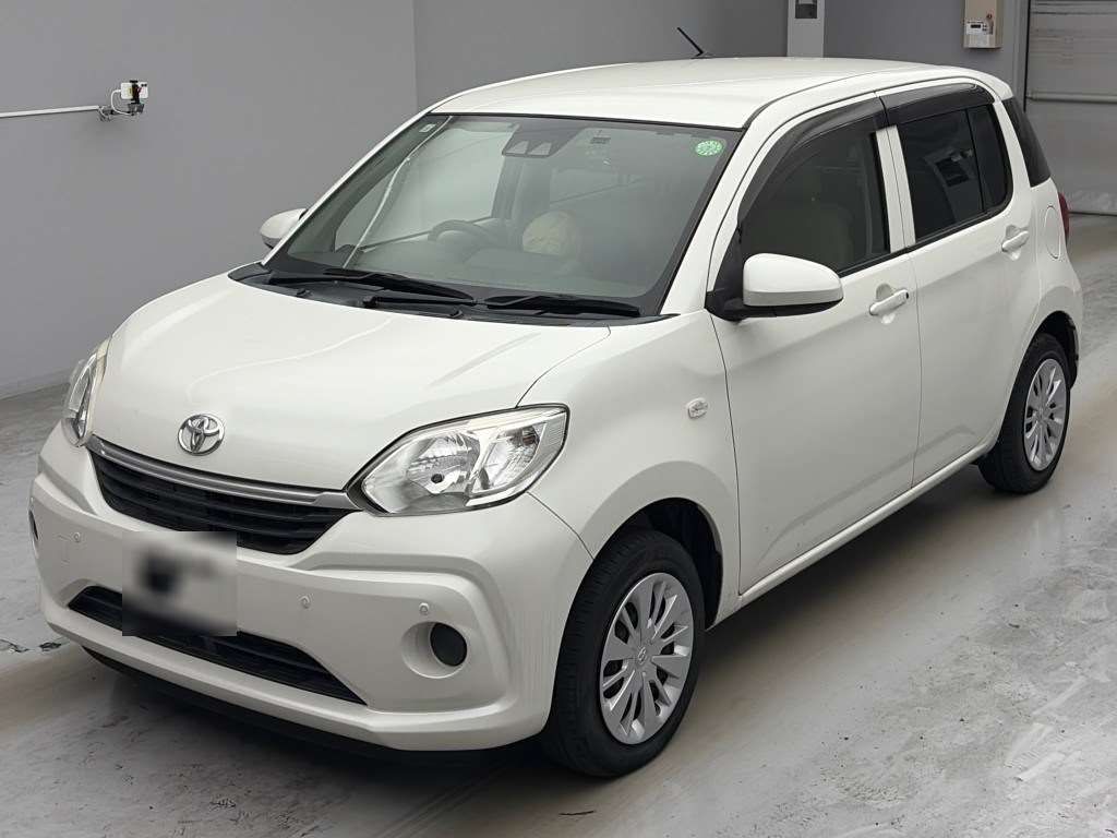 2019 Toyota Passo X LパッケージS Japan auction vehicle