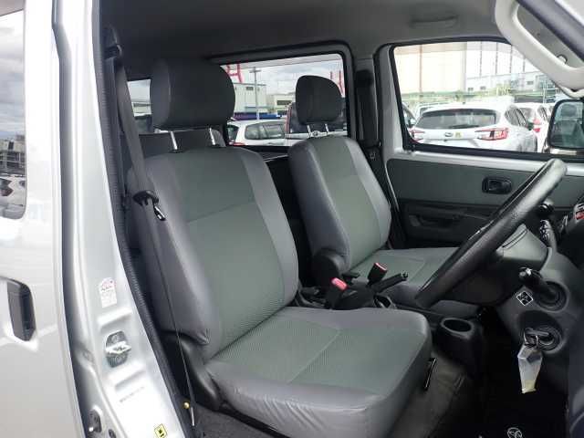 2020 Toyota LiteAce Van GL auction photo 6