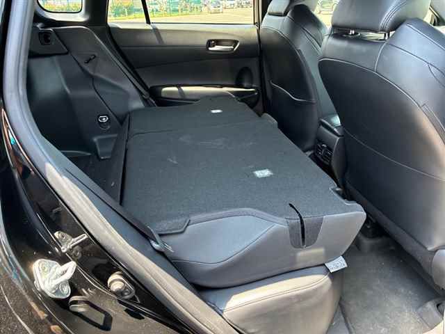 2023 Toyota Corolla Cross Z auction photo 7