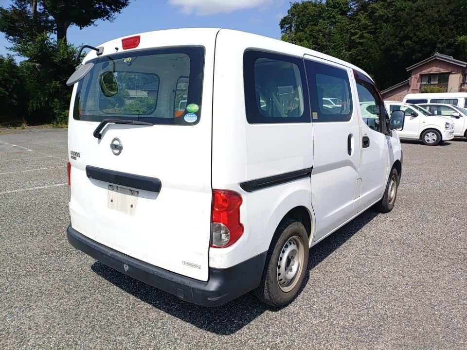 2014 Nissan NV200 Vanette auction photo 2
