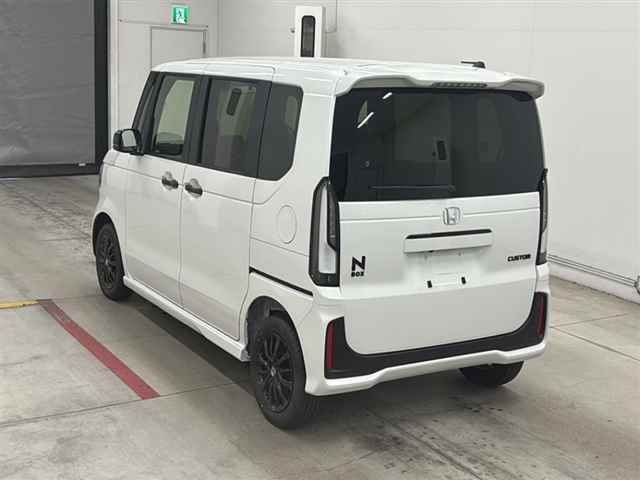 2026 Honda N_BOXカスタム 4WD Black Style 4WD auction photo 2