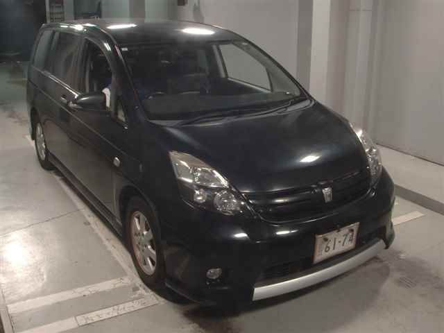 Japan Auction Vehicles 12 2015 Toyota Isis プラタナVセレクションノアール auction photo