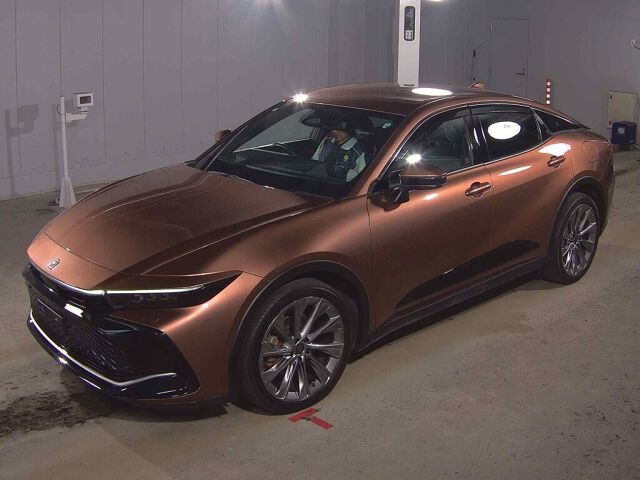 2023 Toyota Crown Crossover G Advanced Leather P 4WD auction photo 4