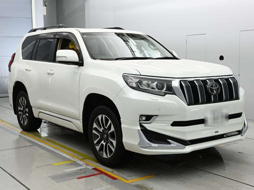2022 Toyota Land Cruiser Prado TX Lパッケージ 4WD auction photo 5