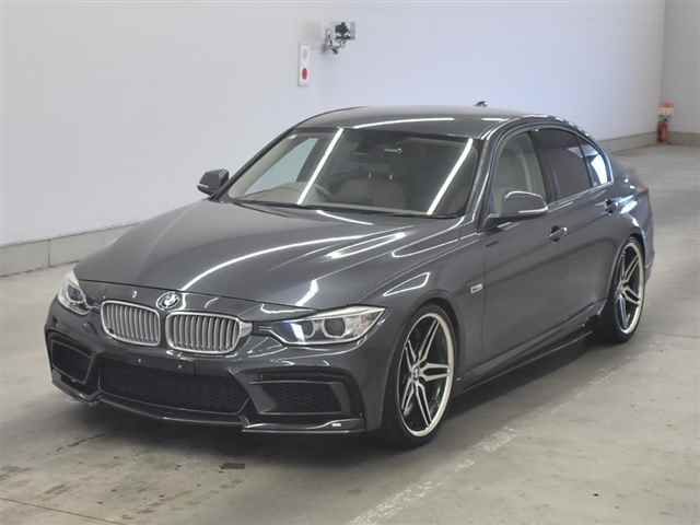 2013 BMW BMW3シリーズ auction photo 4