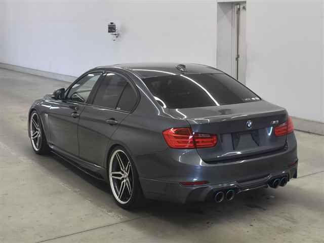 2013 BMW BMW3シリーズ auction photo 2