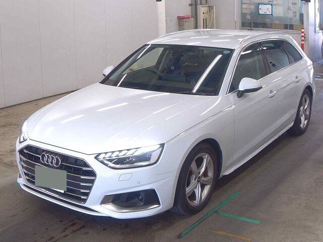 2023 Audi A4 Avant 35TDIアドバンス auction photo 4