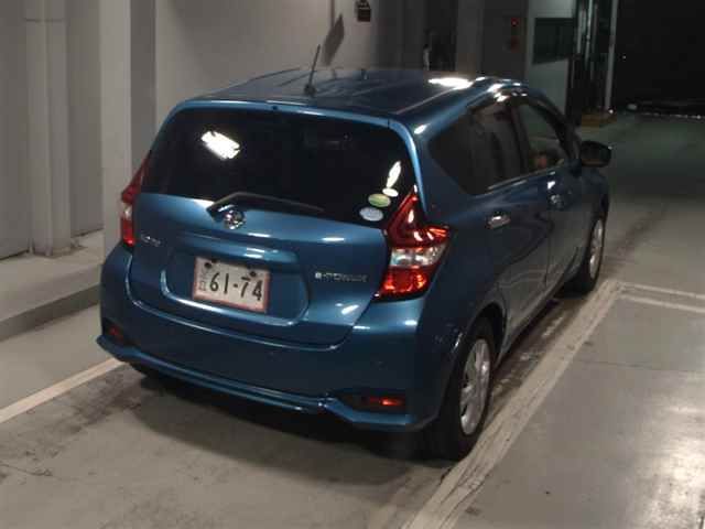 2017 Nissan Note e-パワーX エマブレ auction photo 5