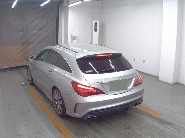 2016 Mercedes-Benz CLA Shooting Brake CLA45 4MATIC 4WD auction photo 2