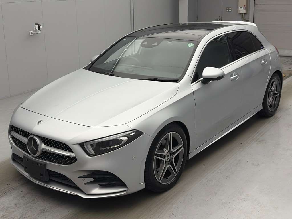 Japan Auction Vehicles 4 2019 Mercedes-Benz A-Class A200d AMGライン auction photo