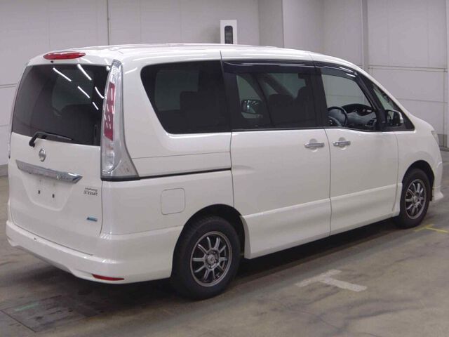 2013 Nissan Serena Highway Star V Aero 4WD auction photo 5