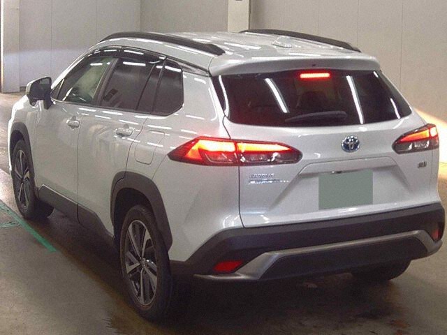 2022 Toyota Corolla Cross Hybrid Z auction photo 2